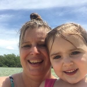 Meet your Posher, Liz